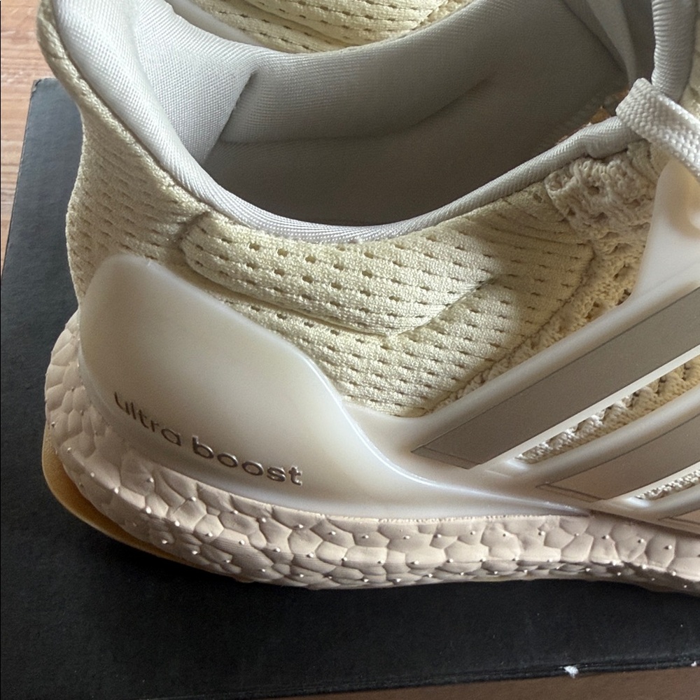 adidas Cream/Beige Ultraboost Knit Trainers - Picture 4 of 7